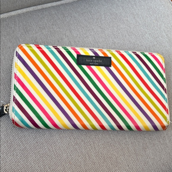 kate spade Handbags - 🍭Kate Spade Striped Wallet
